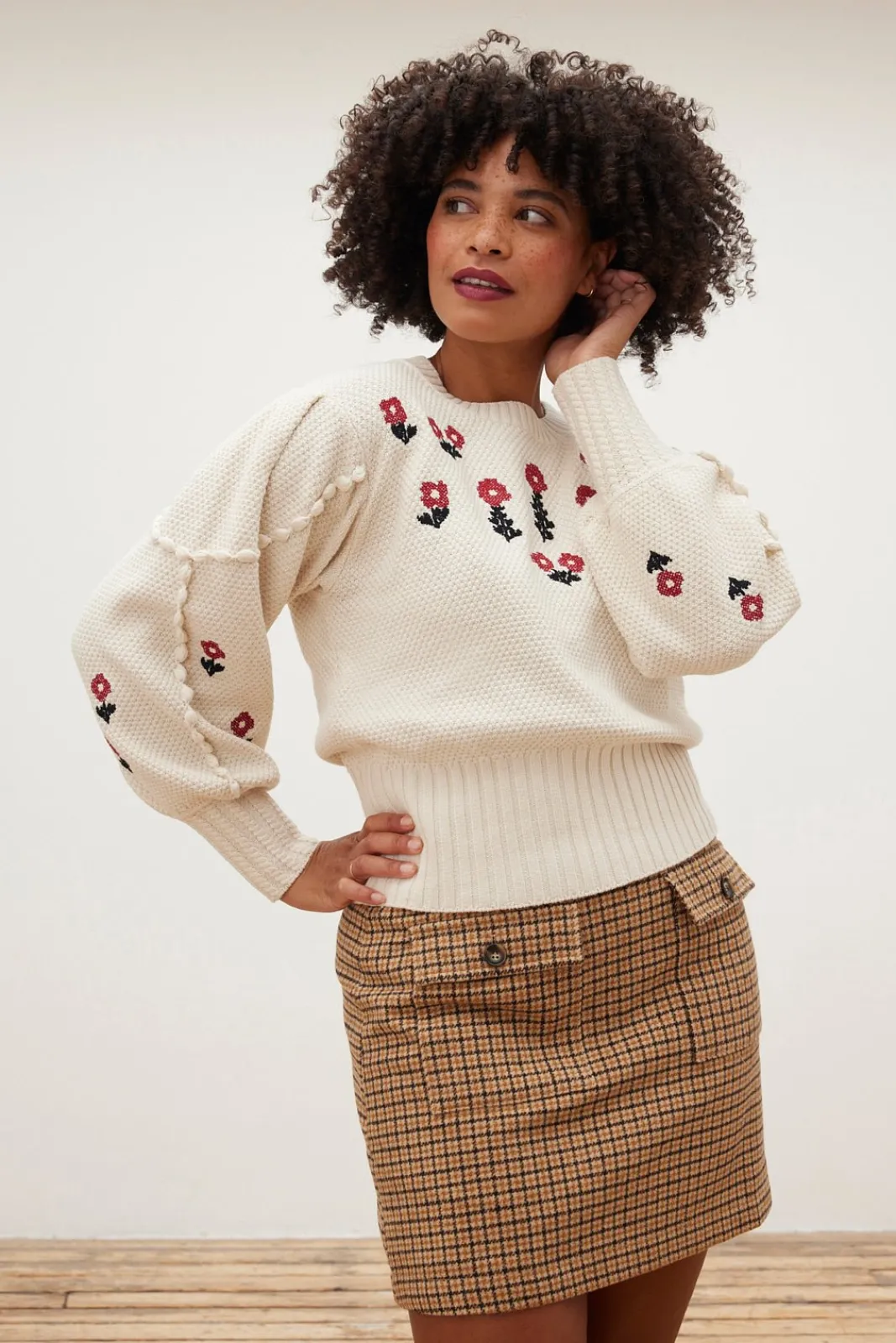 Fabienne Chapot Rizo Floral Embroidered Cream Jumper* Knitwear & Sweatshirts