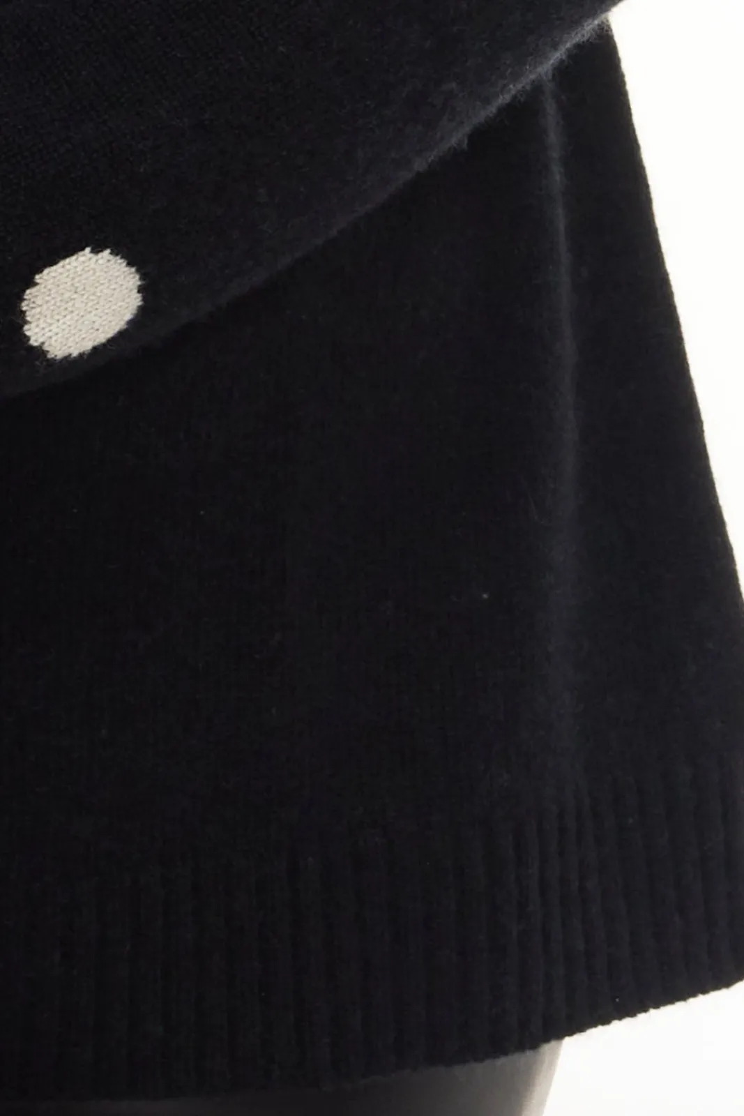 Jacynth London Neo Black Jumper* Knitwear & Sweatshirts