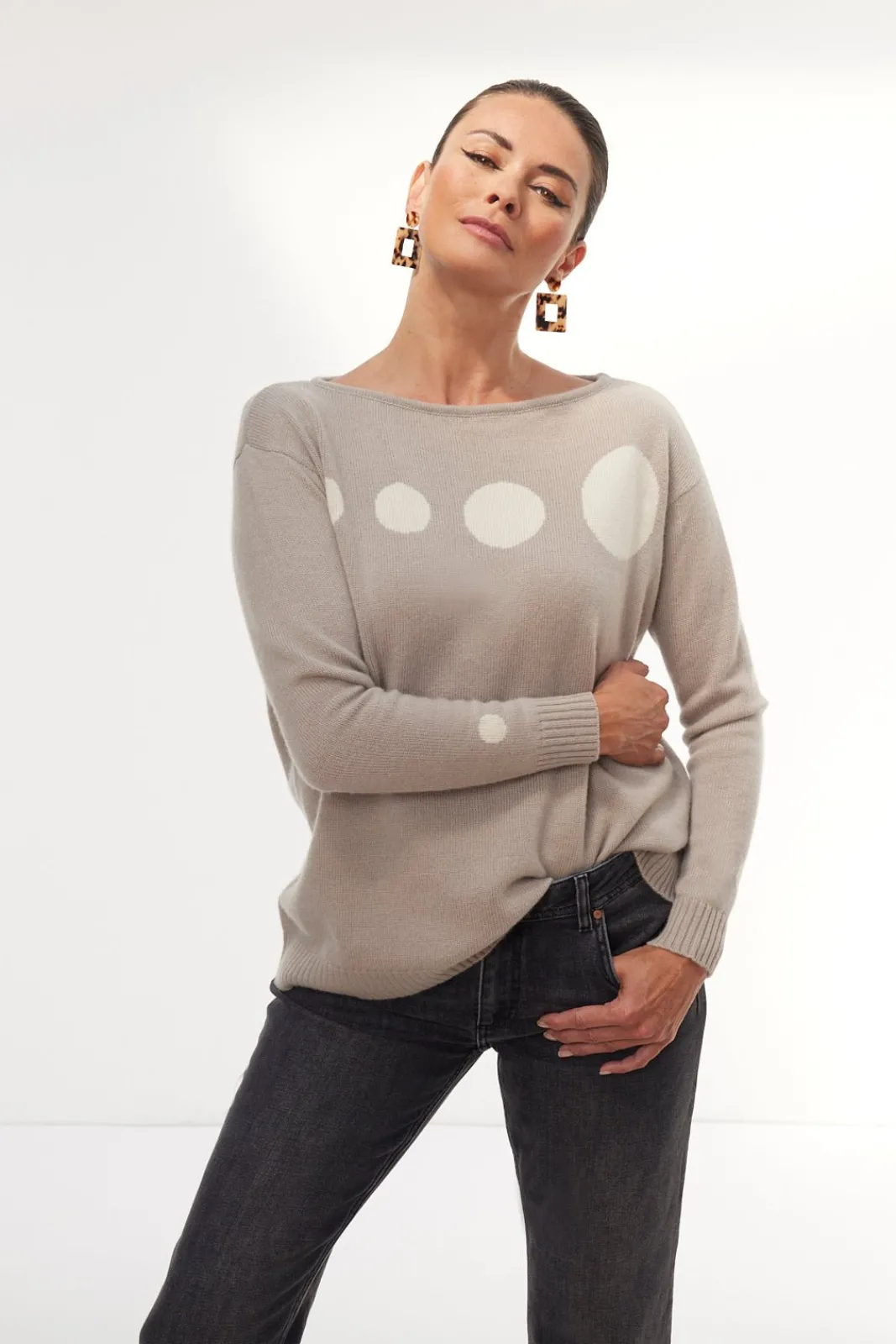 Jacynth London Neo Oyster Mushroom Jumper* Knitwear & Sweatshirts