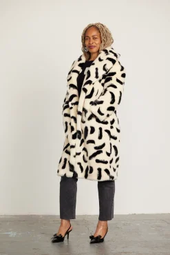 Jakke Katie Paintbrush Print Long Faux Fur Coat* Coats