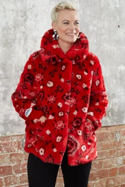 Jakke Tilly Red Paisley Faux Fur Coat* Coats