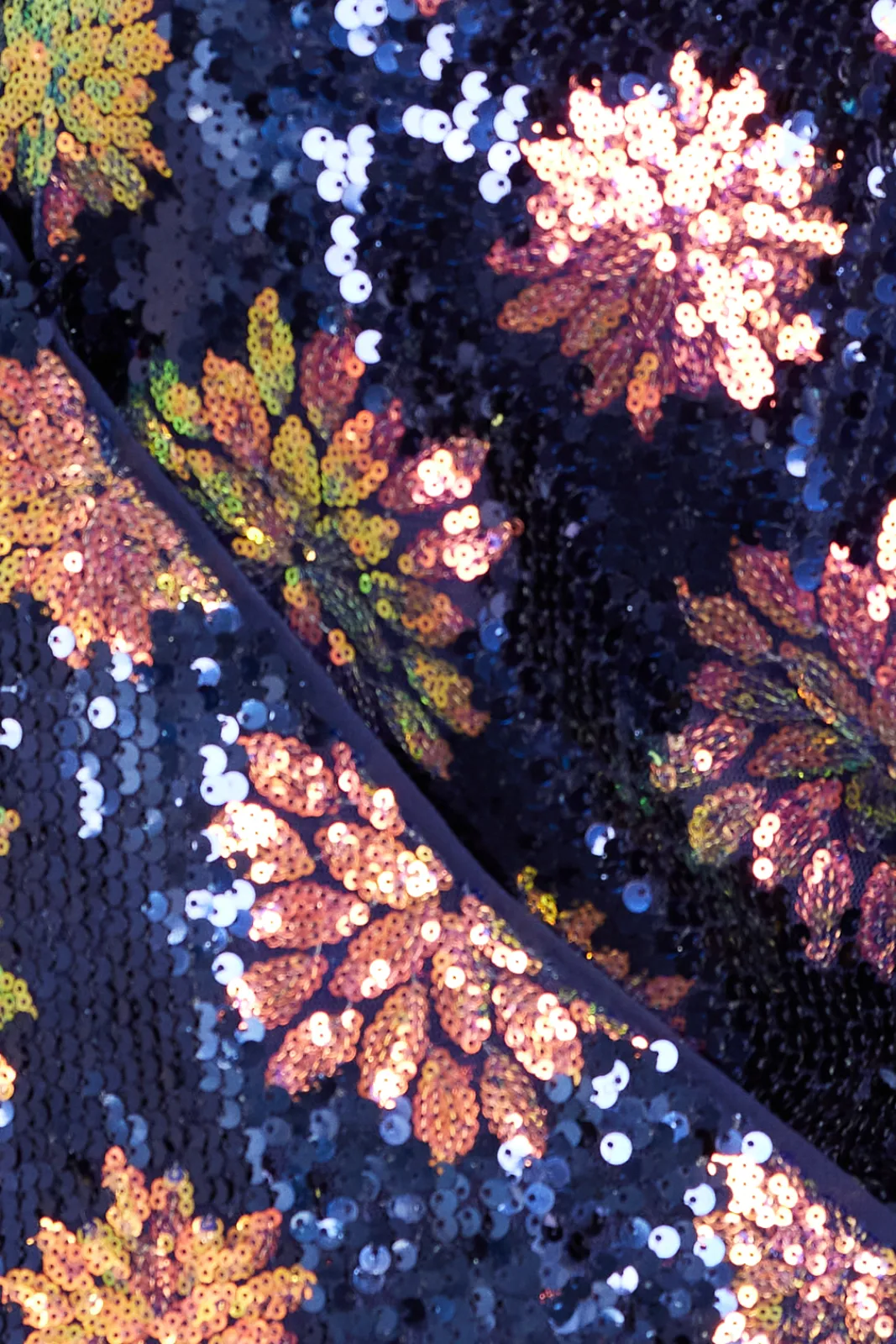 POM Amsterdam Mesmerizing Sequin Top* Blouses, Shirts & Statement Tops