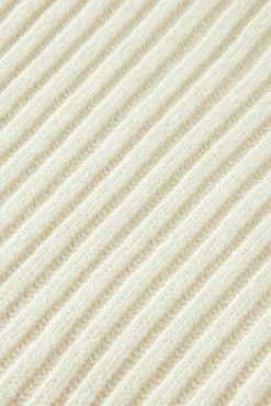 Scotch & Soda Feminine V Neck Cream Jumper* Knitwear & Sweatshirts